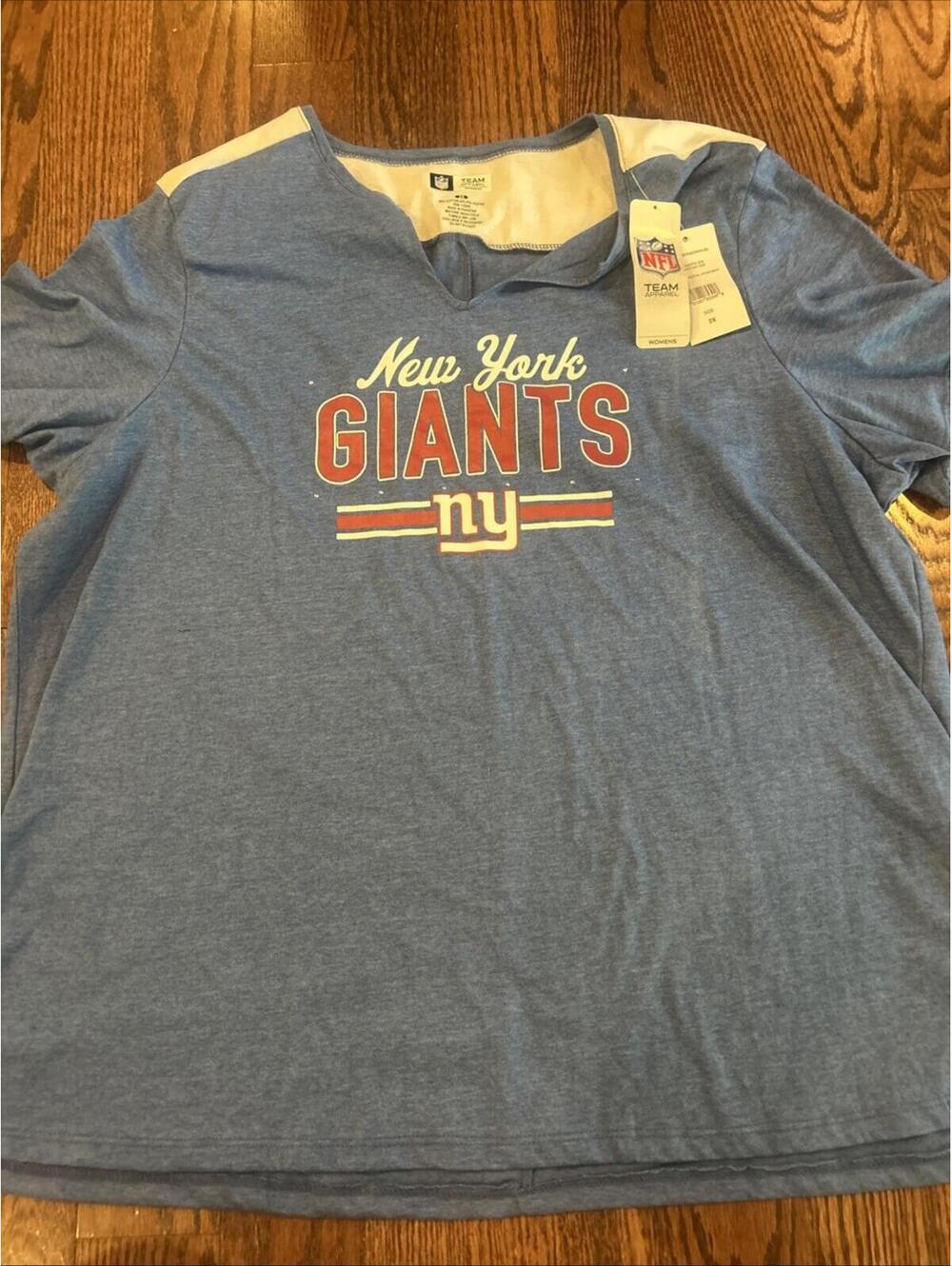 New York Giants NFL Women's V Neck Short Sleeve Shirt - NWT 2X
